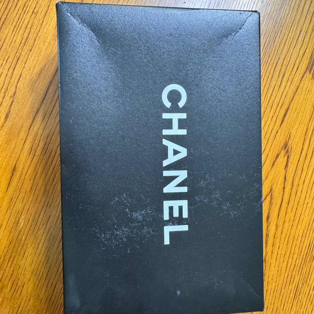 CHANEL Black Leather Wallet on Chain Bag - Picture 11 of 12